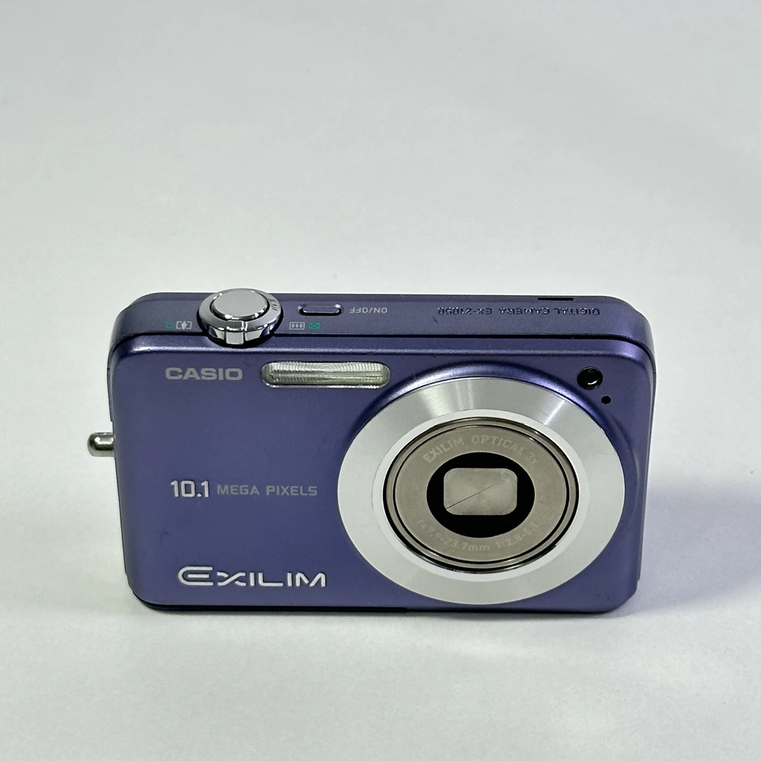9新 Casio/卡西欧 Z1050日英文菜单像素1010w3倍光学变焦CCD相机