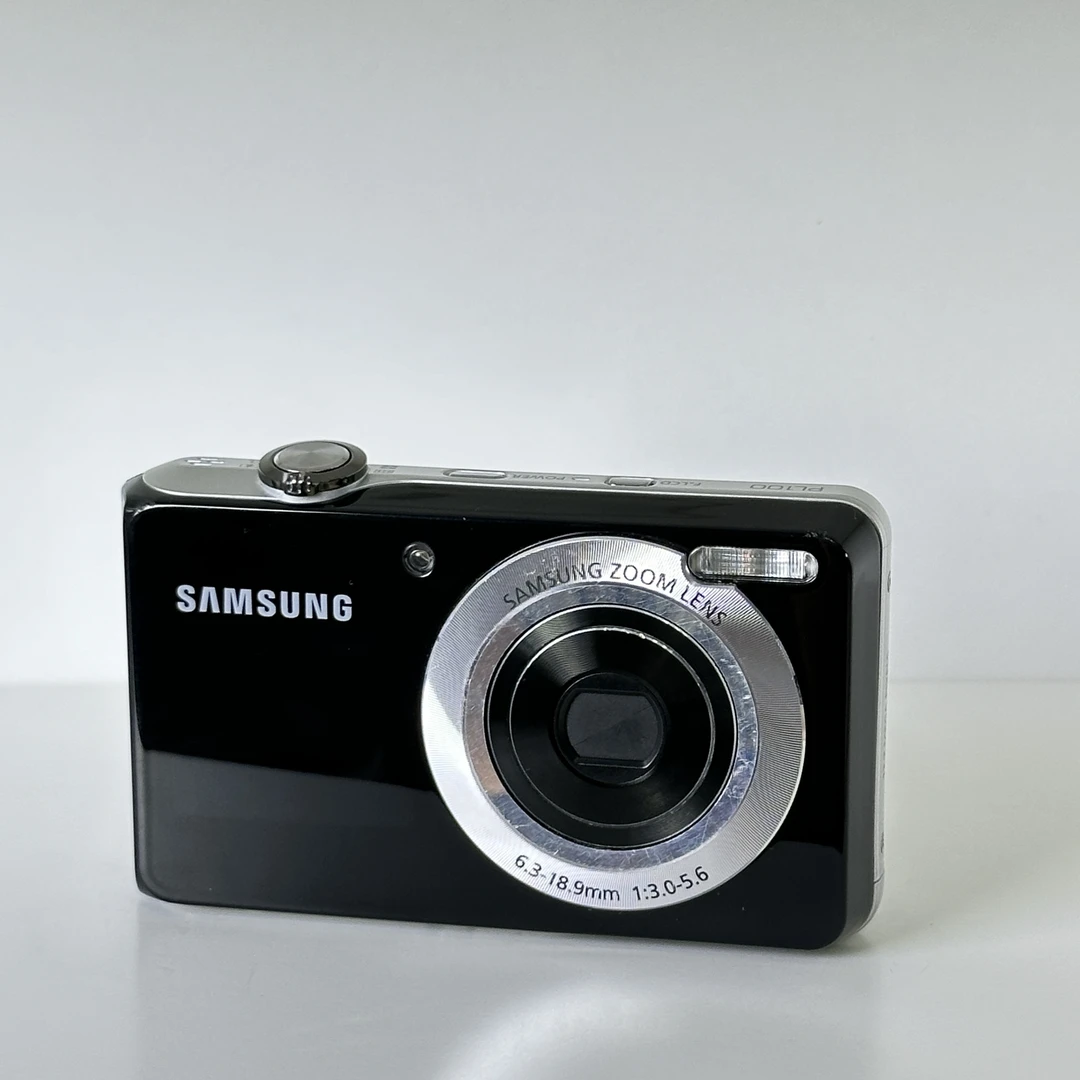 9新 Samsung/三星 PL100双屏可自拍繁体中文1220w像素5倍CCD相机