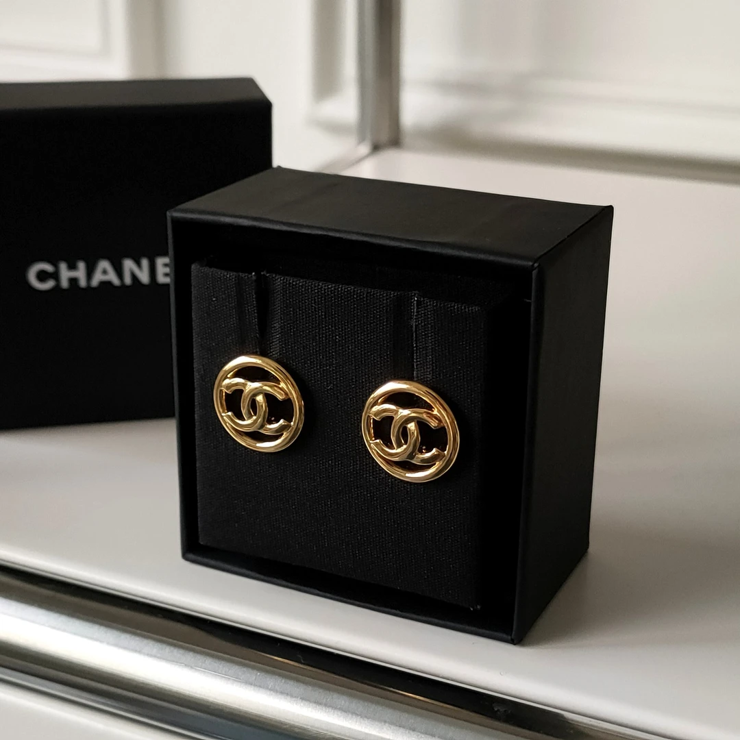 99新 Chanel/香奈儿 Azul - 23A金色镂空双C圆环耳钉 36566 气质
