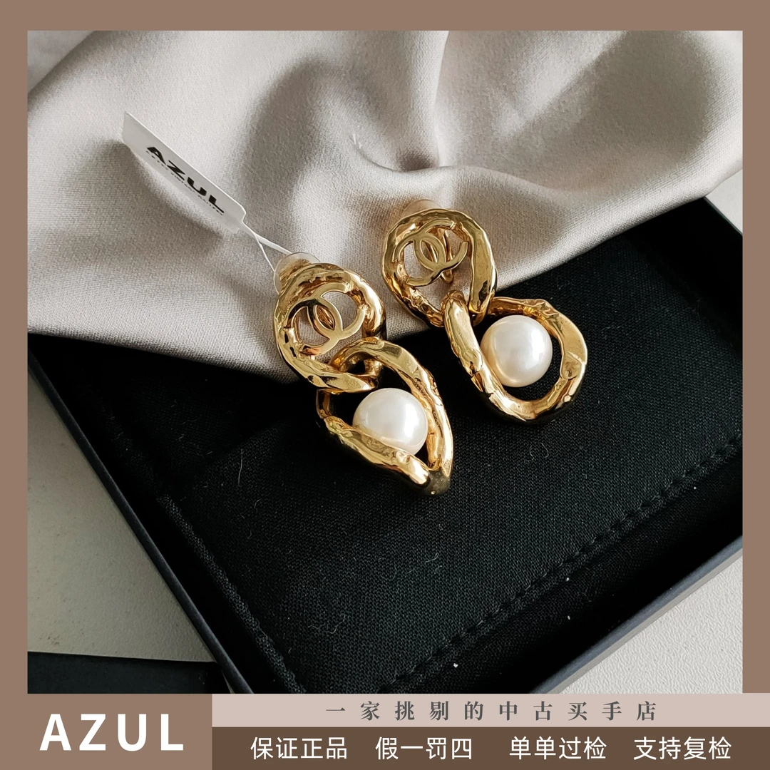 99新 Chanel/香奈儿 Azul-金色珍珠扭结双C耳钉 33658时尚百搭