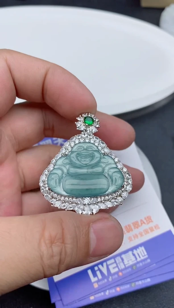 【闪购商品】翡翠颈饰未镶嵌多样性随机一件发货