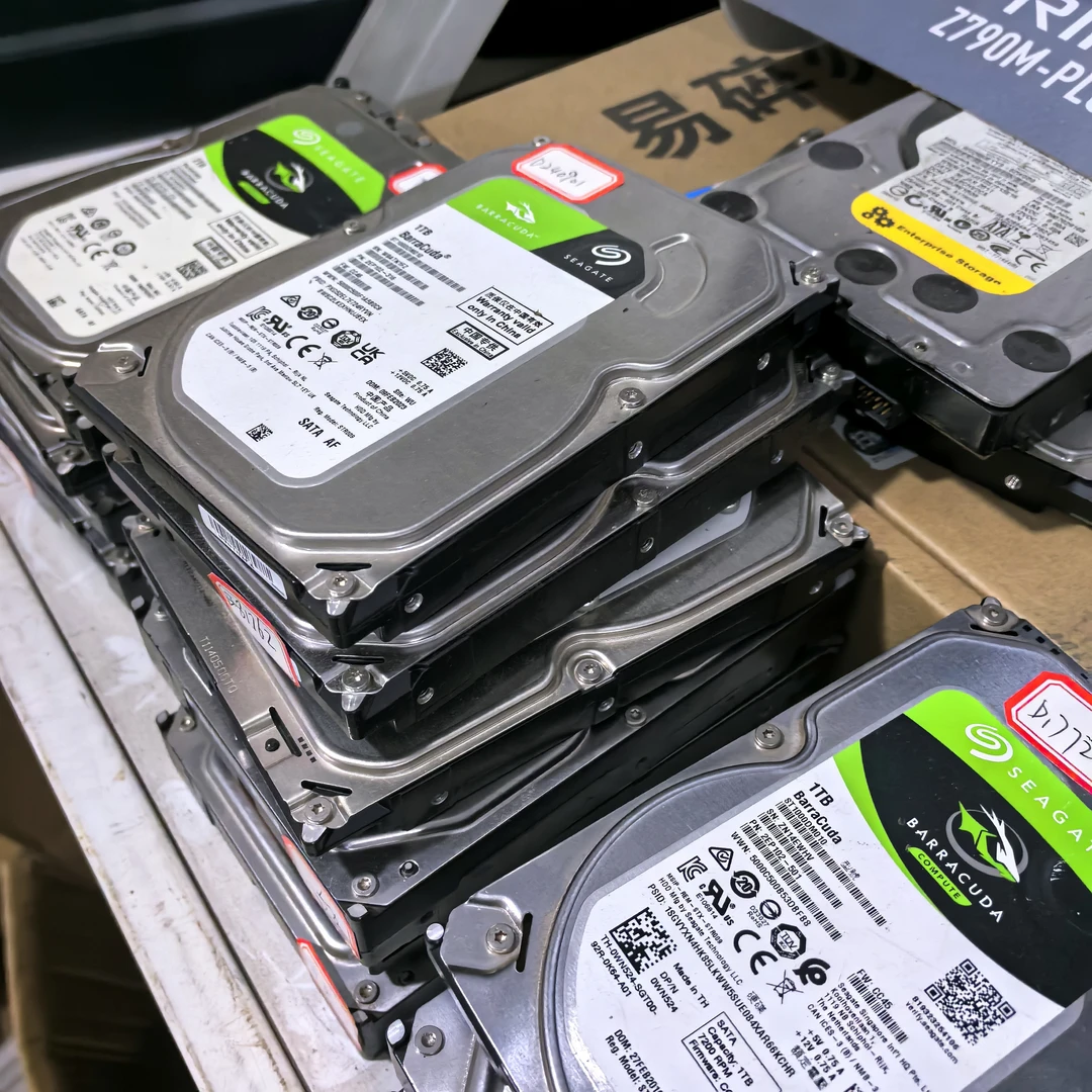 9新 西数 1T/2T/500G机械硬盘