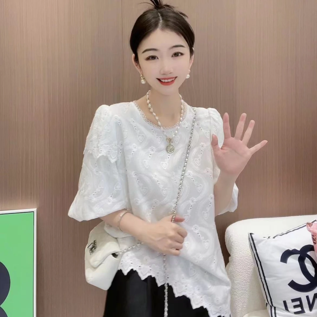 《CHUN》爱心绣花桑蚕丝上衣