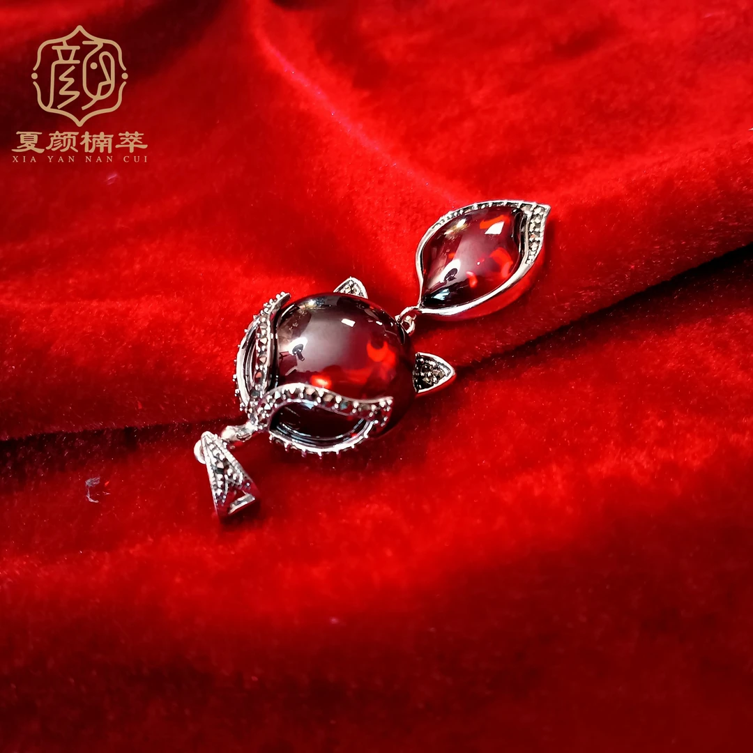 吊坠925银 【夏颜楠萃】S925银 红色灵狐吊坠 16克+ 时尚 大气