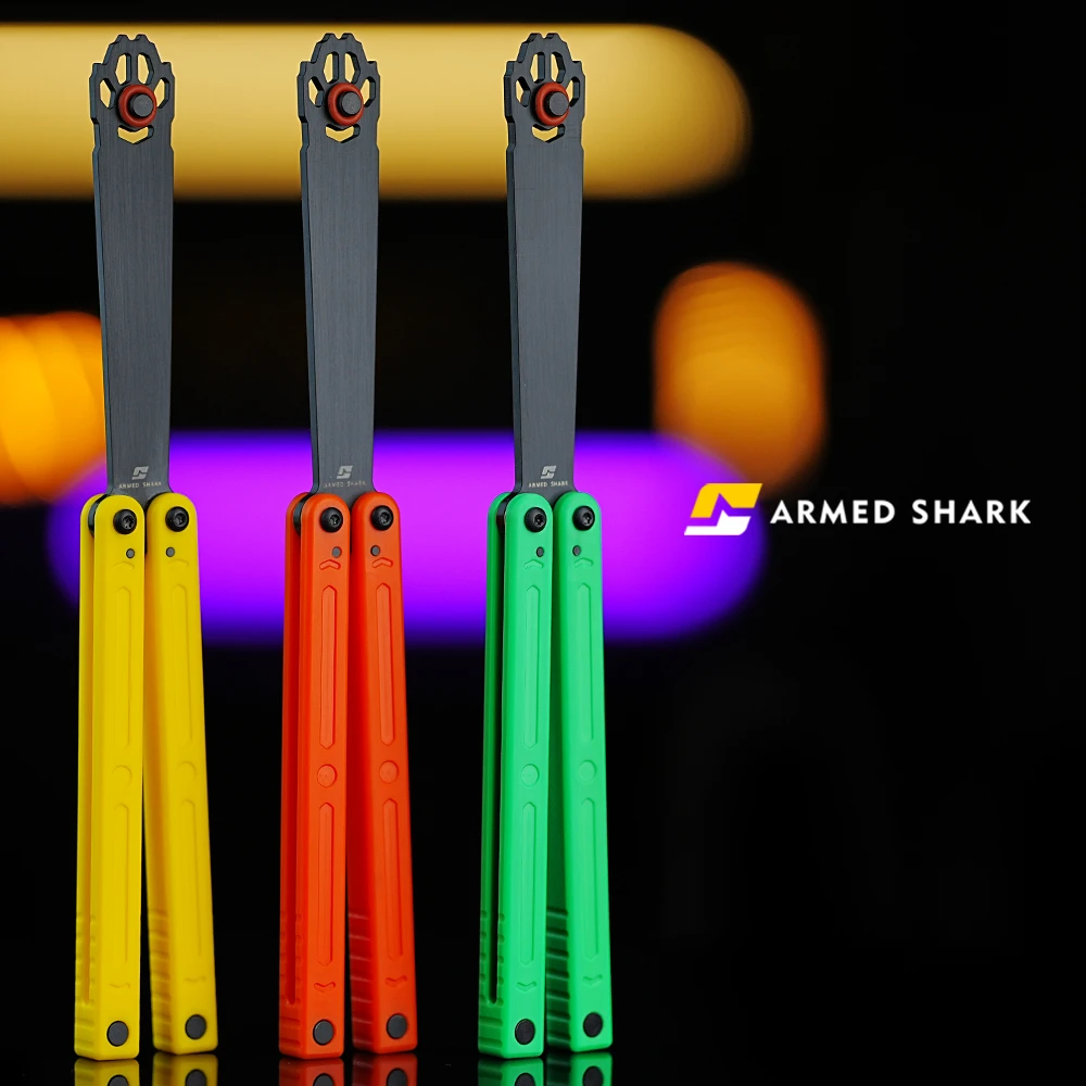 战鲨狐狸乌贼蝴蝶刀未开刃练习训练刀花式折叠甩手刀儿童玩具甩刀