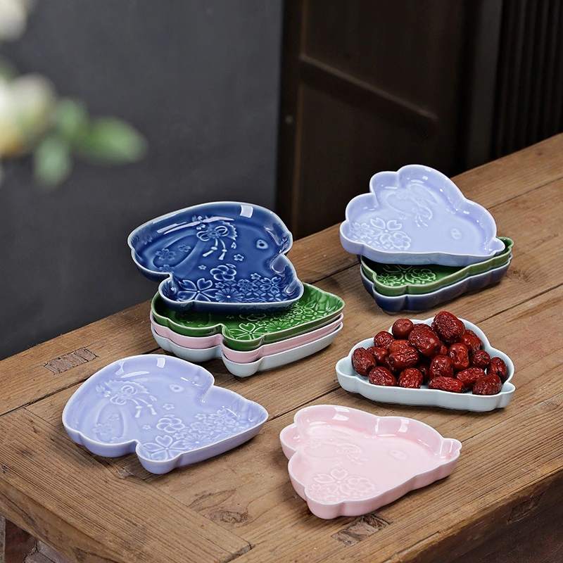 中式轻奢陶瓷果盘兔子果盘水果盘创意茶点盘生活会客结婚摆盘托盘