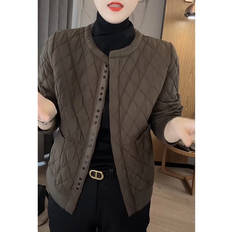 洋气百搭休闲菱格开衫外套女大码欧洲站秋冬新款时尚显瘦轻薄棉服