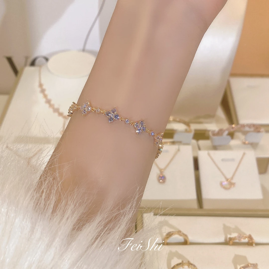 铜合金合成锆石手链 春日花花手链FS582香槟色轻奢时尚气质百搭