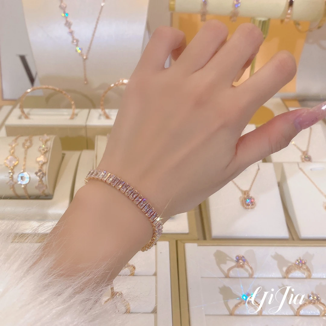 铜合金合成锆石手链 时尚轻奢气质小方形手链FS635香槟色百搭精致