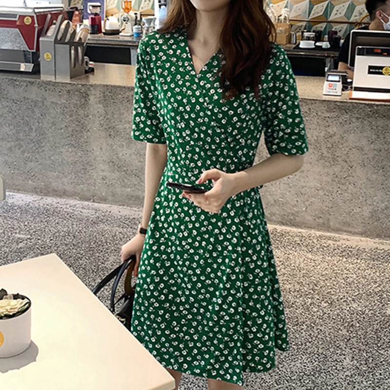 新款绿色碎花收腰显瘦气质v领小个子短款雪纺连衣裙6773