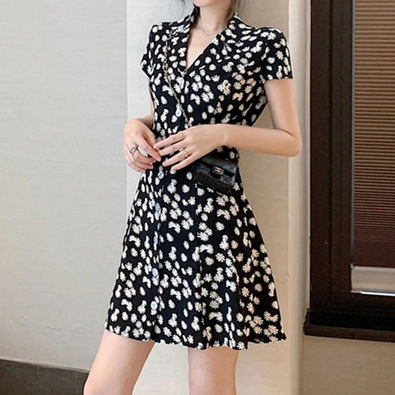 新款黑色雪纺雏菊碎花气质收腰显瘦v领中长款连衣裙6160