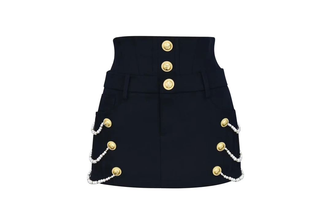 小清服饰店2023秋冬新款时尚气质链条短裤裙裤