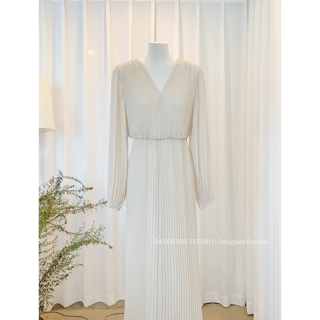 大头黑STUDIO【秋栀白茶】2024女早秋时尚ins风连衣裙D224Q11772