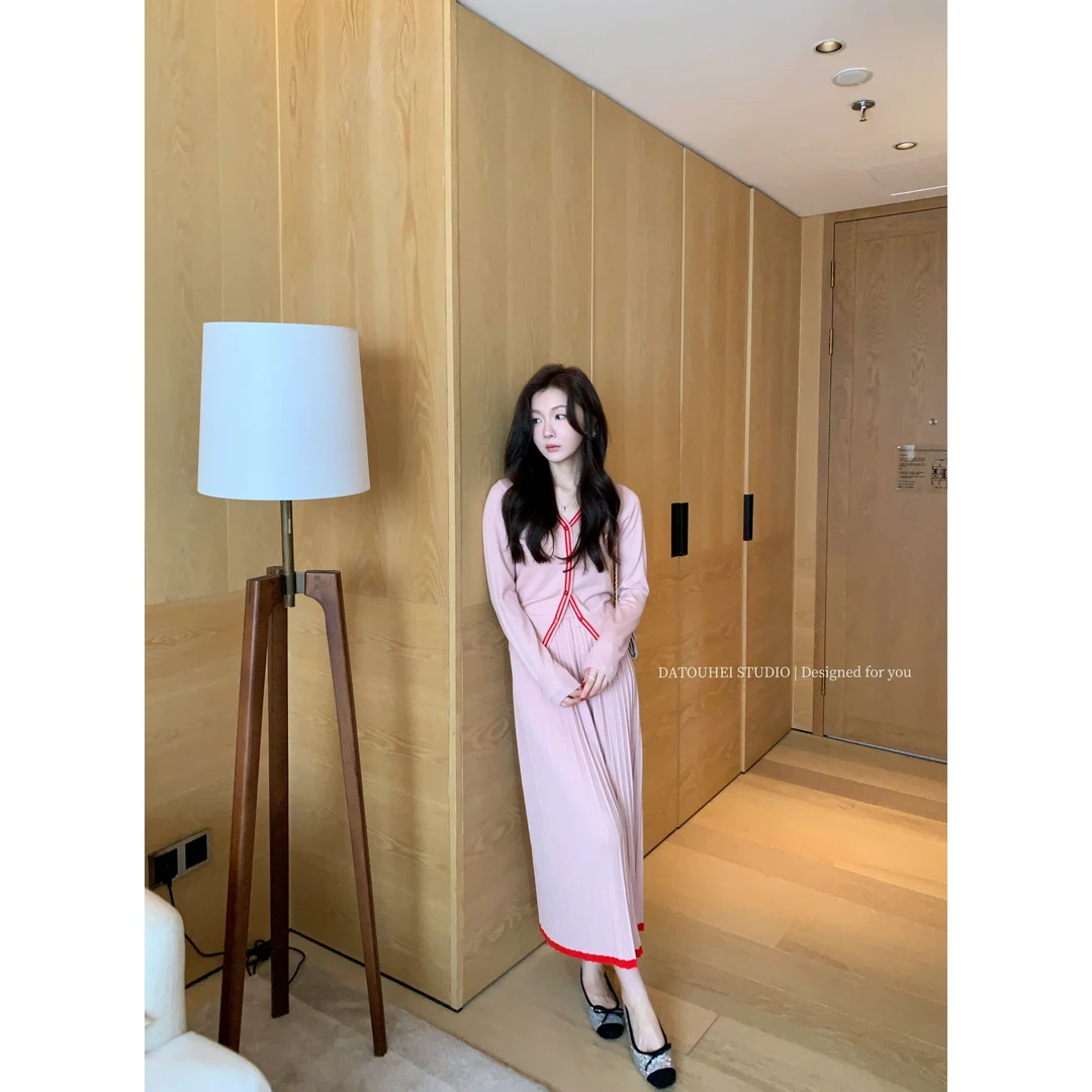 大头黑STUDIO【甜甜生椰】2024女早秋显瘦长袖针织套装D224X11484