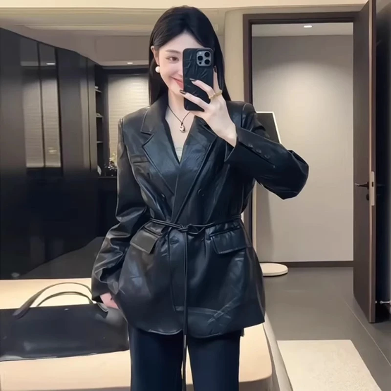 时尚PU皮西装羽绒服女冬季新款收腰显瘦中长款白鸭绒内胆皮衣外套