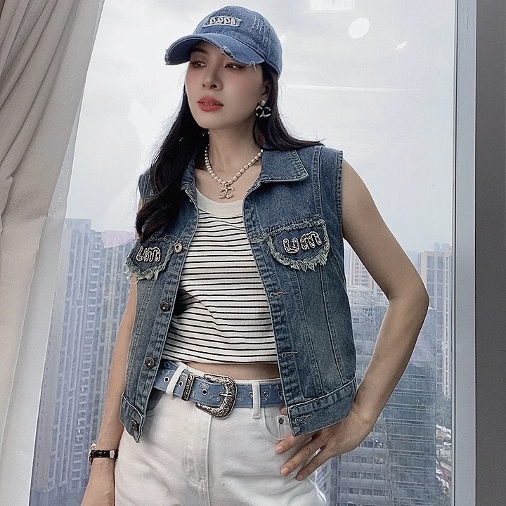 2024新款韩版钉珠显瘦短款无袖上衣百搭时尚不规则牛仔马甲外套女