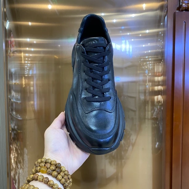 237526-1男款时尚运动休闲鞋，牛皮 超轻大底 底垫牛皮