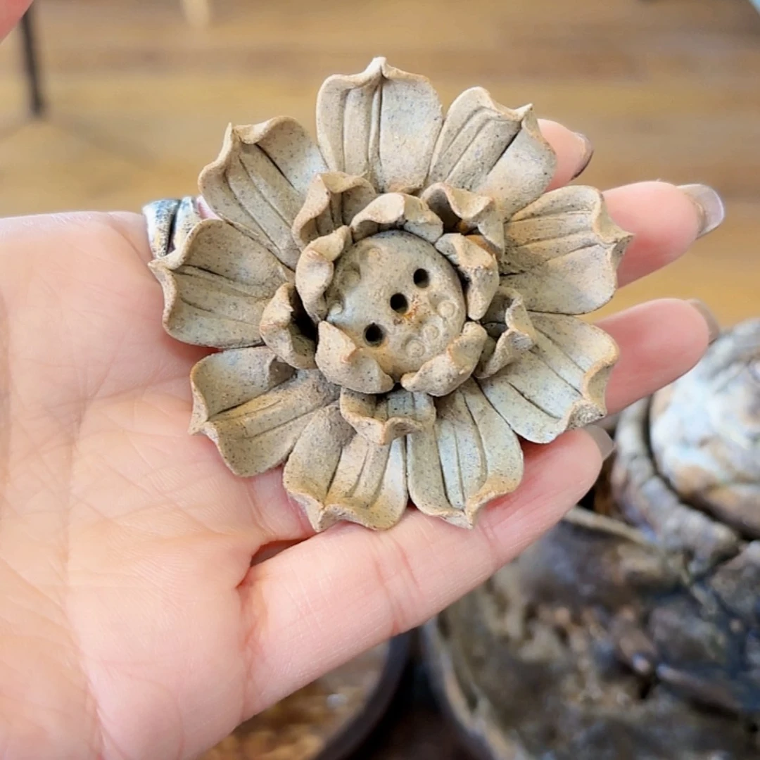 【闪购商品】服装织绣