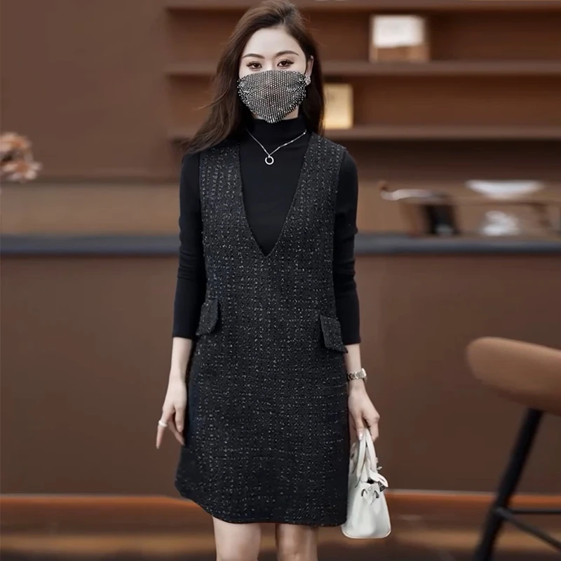 小香风亮丝气质背心裙女时尚大码女装宽松洋气秋冬新款无袖连衣裙