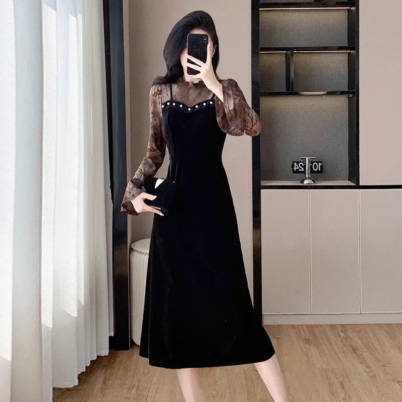 2024秋季新款名媛气质假两件植绒网纱拼接法式显瘦钉珠丝绒连衣裙