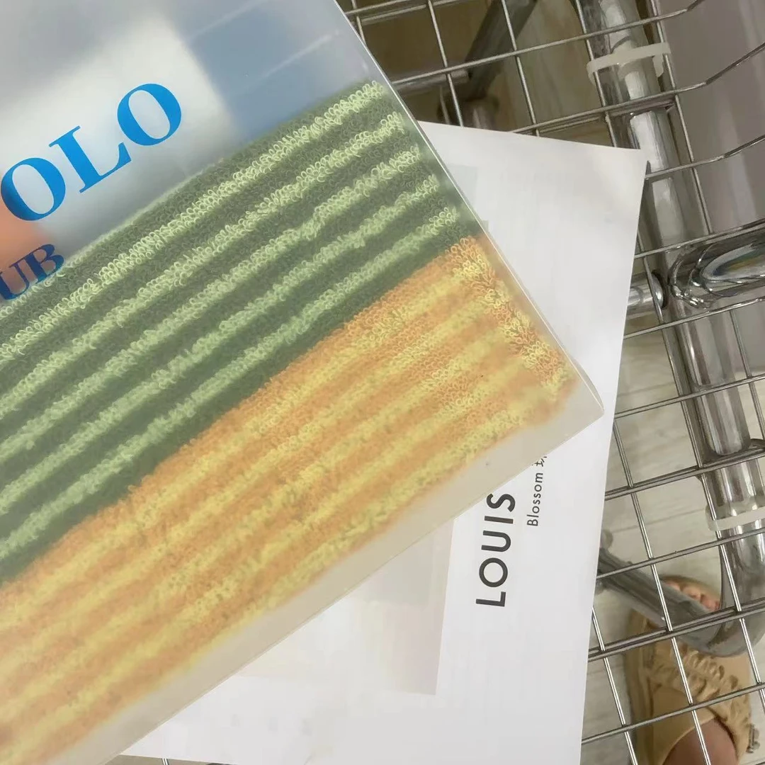 320（浮力款）带毛巾的水杯礼盒