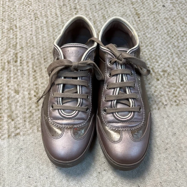 90新 GUCCI/古驰 亮粉运动鞋 35.5码