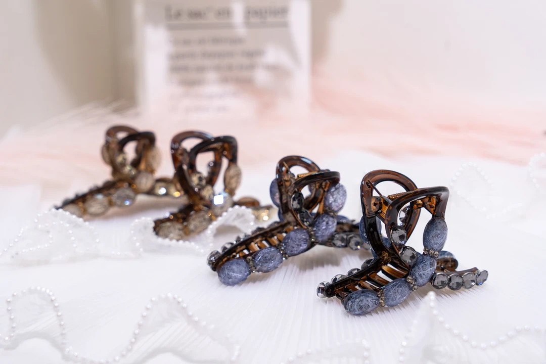 海洋之心发夹新款发饰抓夹气质时尚成人半扎发鲨鱼夹头饰女网红