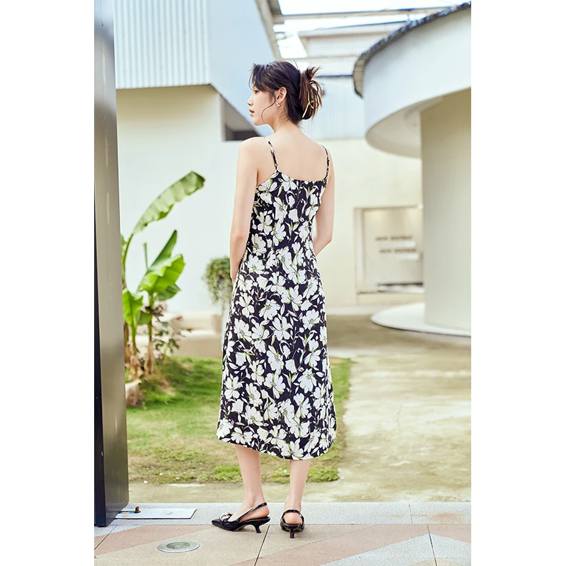 【小云总专享】NEELLY纳俪缎面吊带连衣裙N23024Y04404