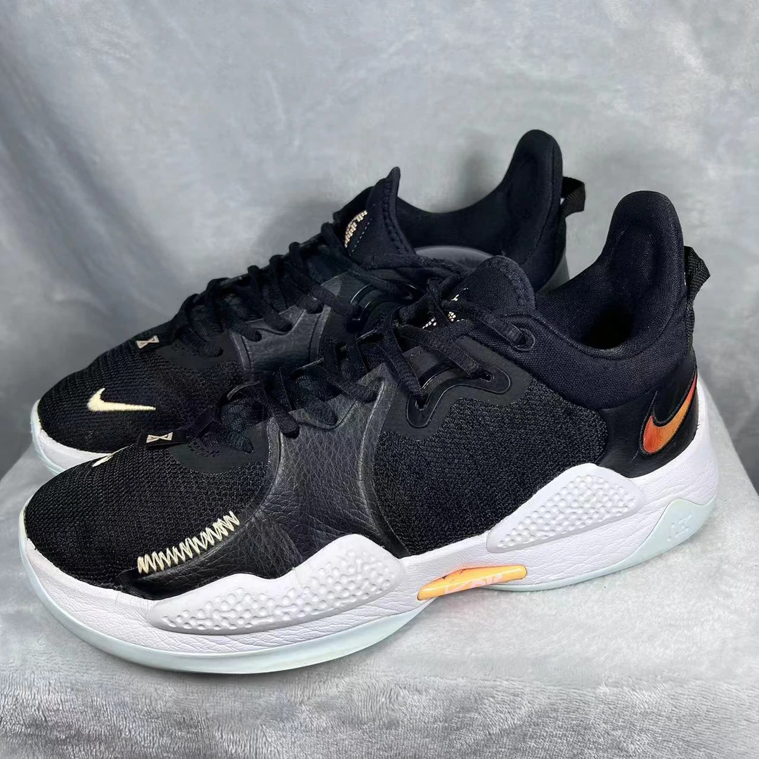 43码建议42.5码穿 Nike pg5 篮球鞋 9新 公价1399 鞋帮鞋面微瑕