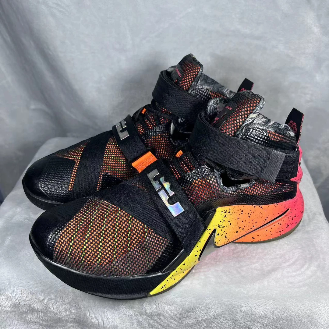 40.5码建议40码穿 Nike 战士9 篮球鞋 95新 公价1699