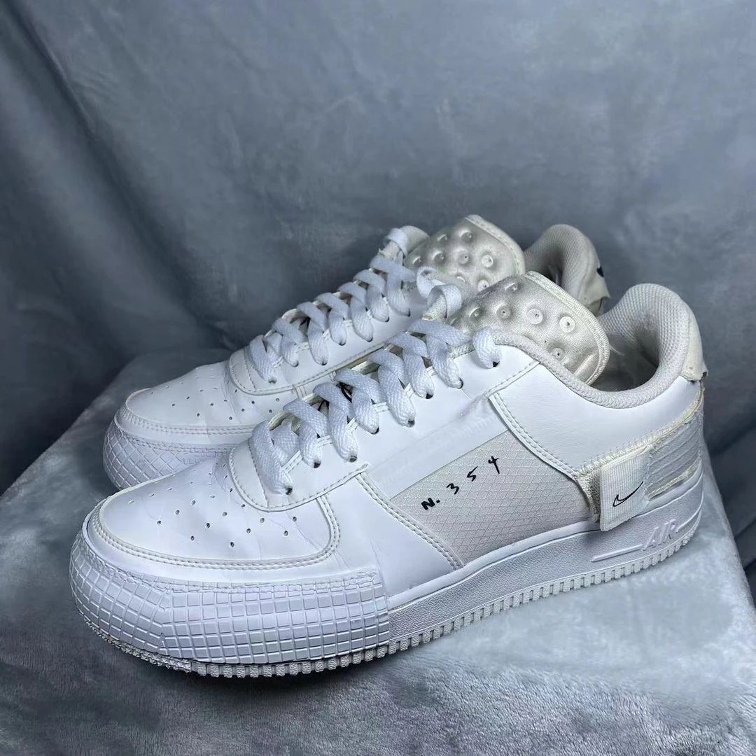 42.5码 Nike 空军一号 板鞋 9新 公价1149