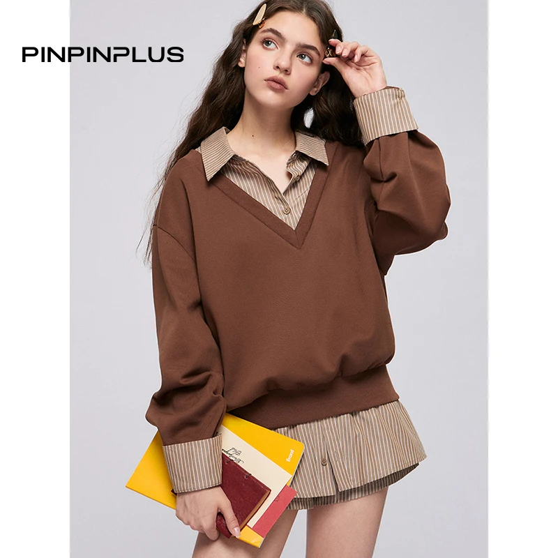 PINPINPLUS丨「乔伊」休闲高智风宽松假两件拼接撞色卫衣8C70781KP