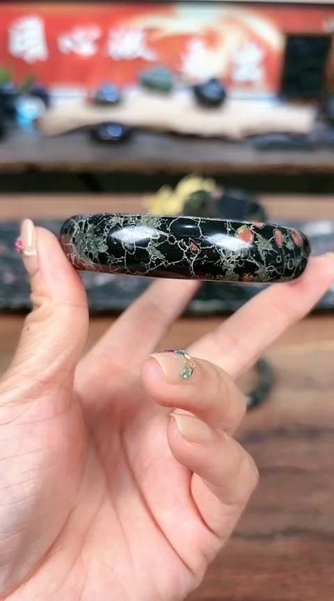 【闪购商品】手持为准 一物一拍 瑕疵