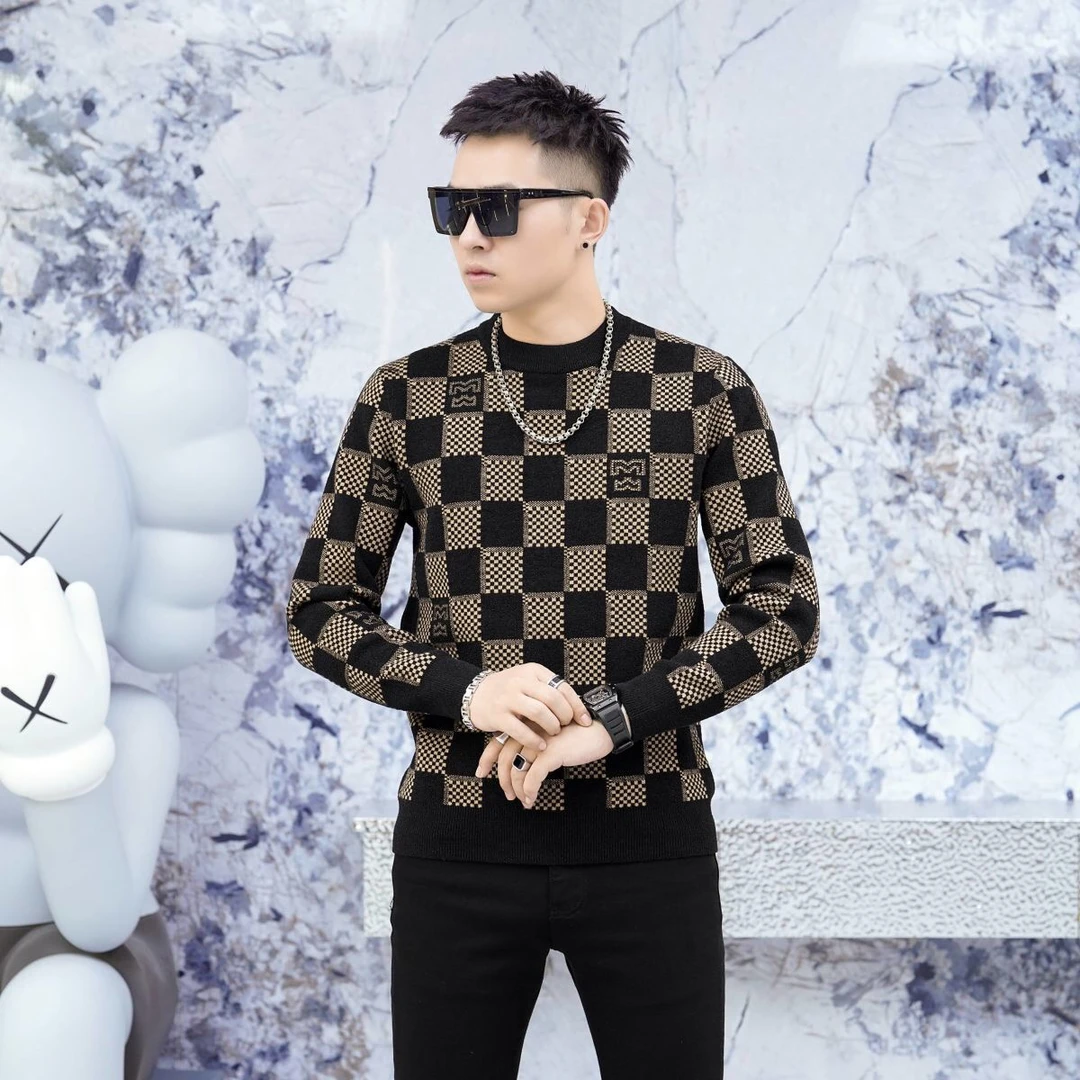 冬季新款百搭套头圆领男士针织衫轻奢潮牌提花格子加厚毛衣打底衫