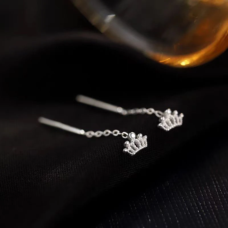 皇冠耳线女新款小众新款爆款耳环高级感耳钉耳饰女