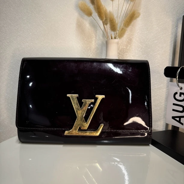 95新 LouisVuitton/路易威登 LV车厘子大logo 链条包