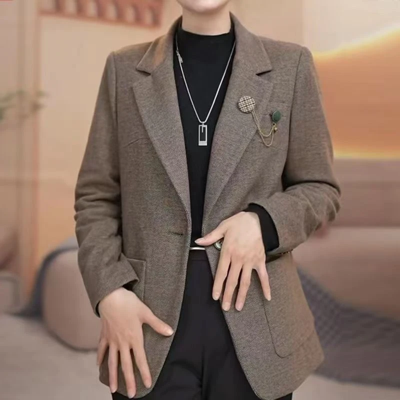 韩版小西装2024年春秋新款显瘦气质小个子洋气时尚上衣外套