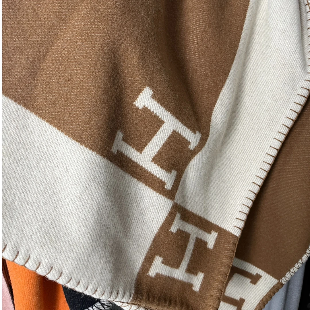 【岚】【胖胖】羊の毛家用睡毯休闲毯多功能柔软提花H大毯子