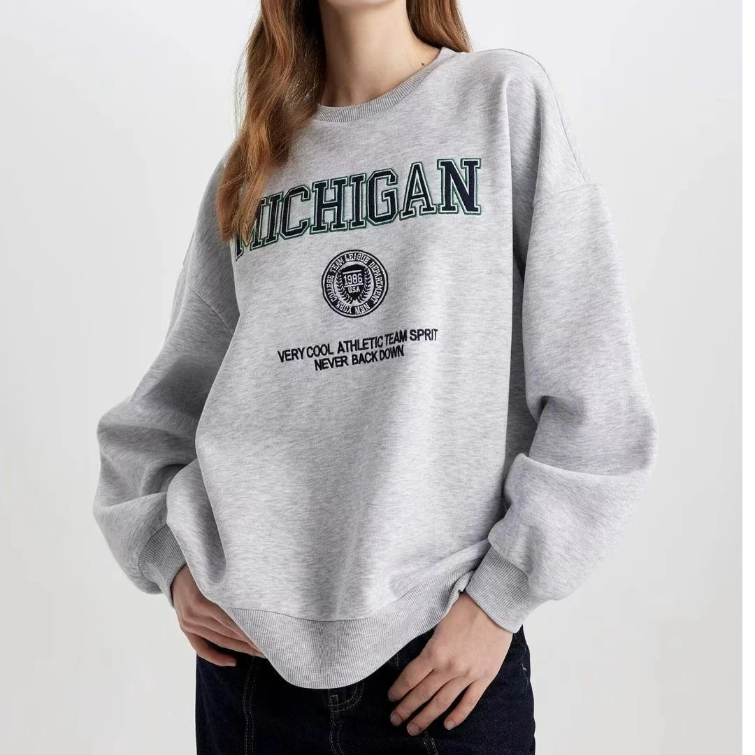 女士圆领卫衣秋冬时尚宽松运动休闲长袖百搭情侣潮流