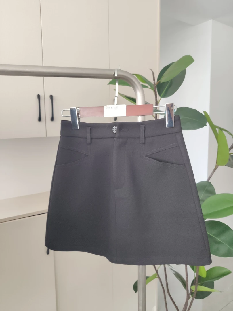 女生气质短裙9065