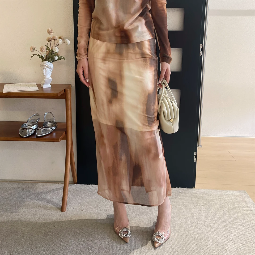 refuse club 24年秋冬新款红色沙漠网纱包臀半裙 新中式