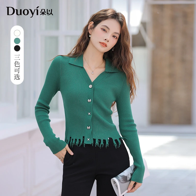 朵以2024冬季新款气质时尚不规则抽须修身长袖针织衫38DD533056
