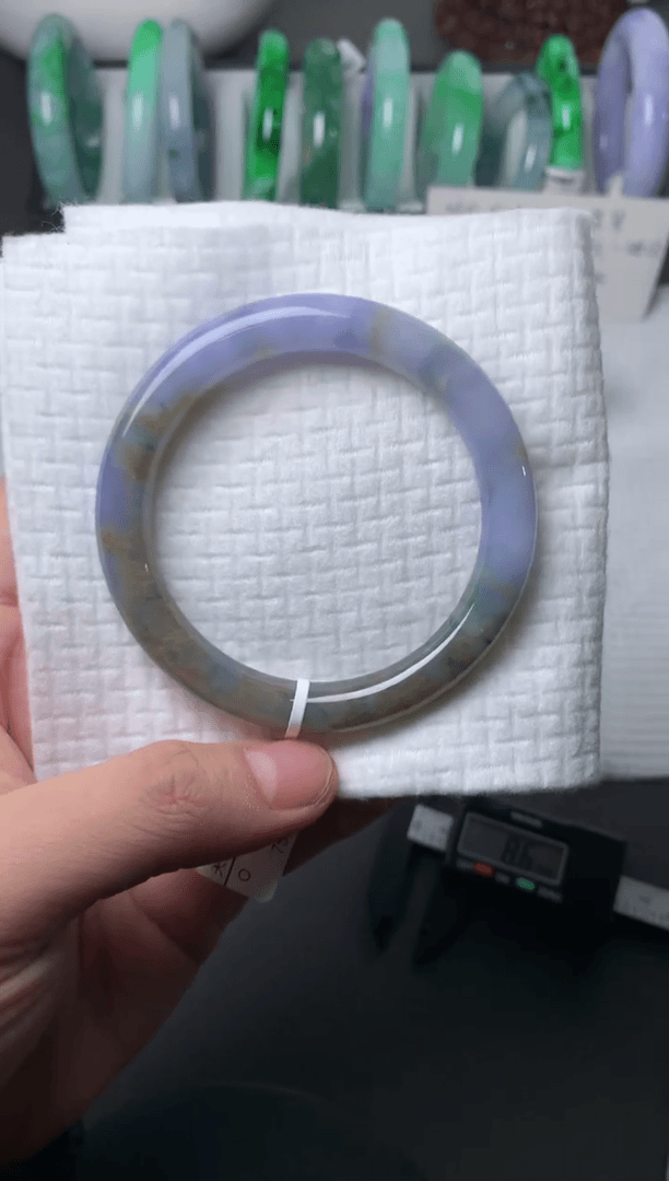 【闪购商品】翡翠手镯未镶嵌56