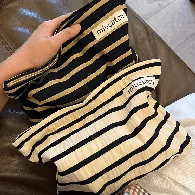 旅行条纹黑金帆布护肤用品收纳包简约气质化妆包便携日系insC202