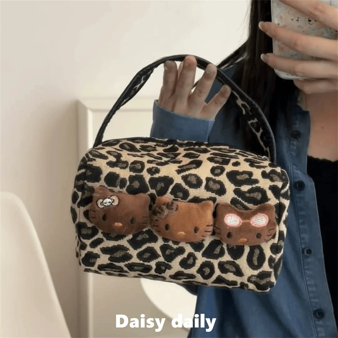 黑皮豹纹kitty大容量手提包化妆包便携洗漱收纳包旅行帆布包C791