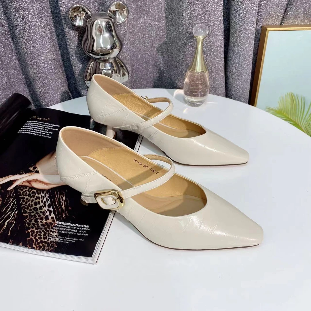 CL7936 米色 新款百搭时尚舒适方头低跟浅口单鞋女