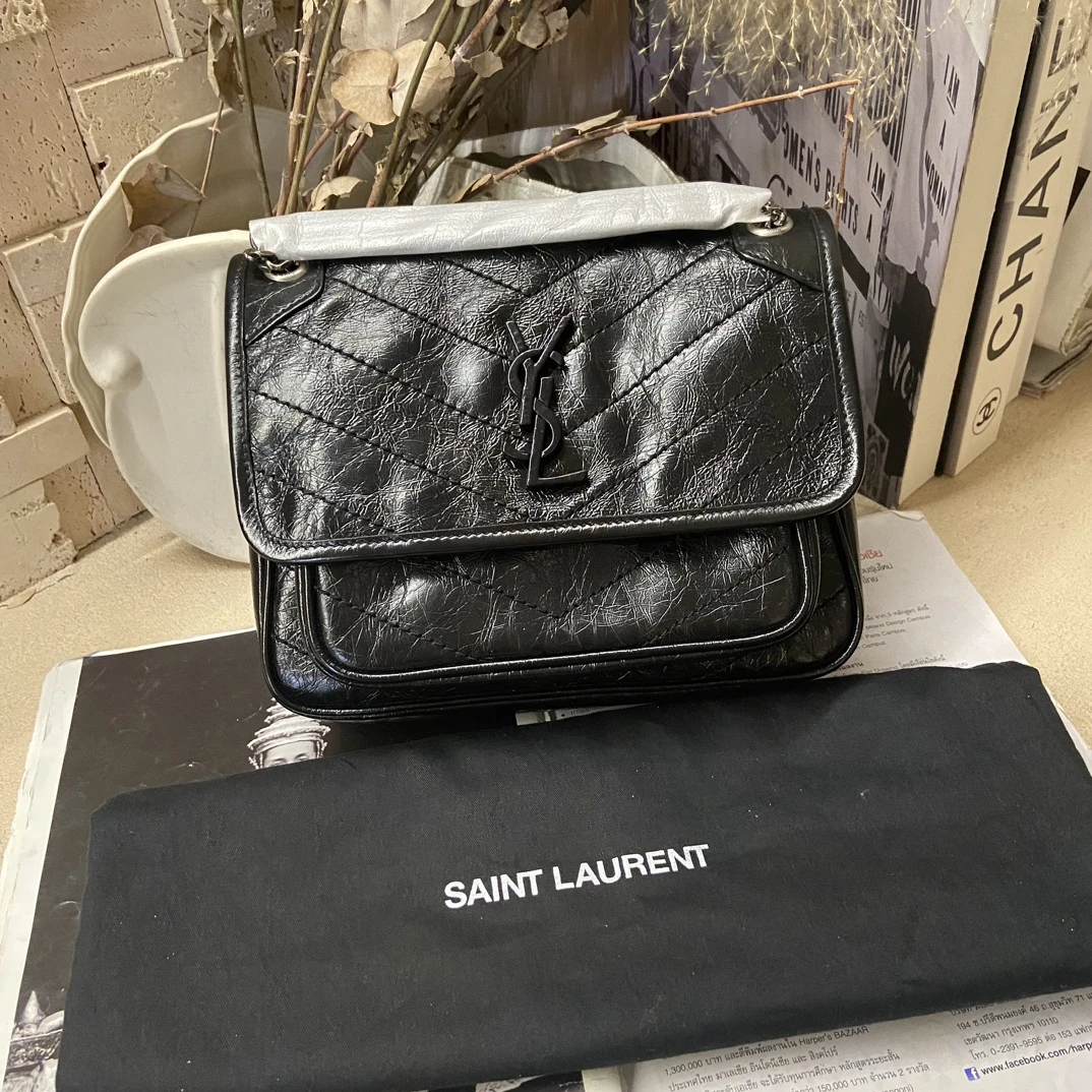 全新未使用 YSL/圣罗兰 黑色niki 小号翻盖时尚