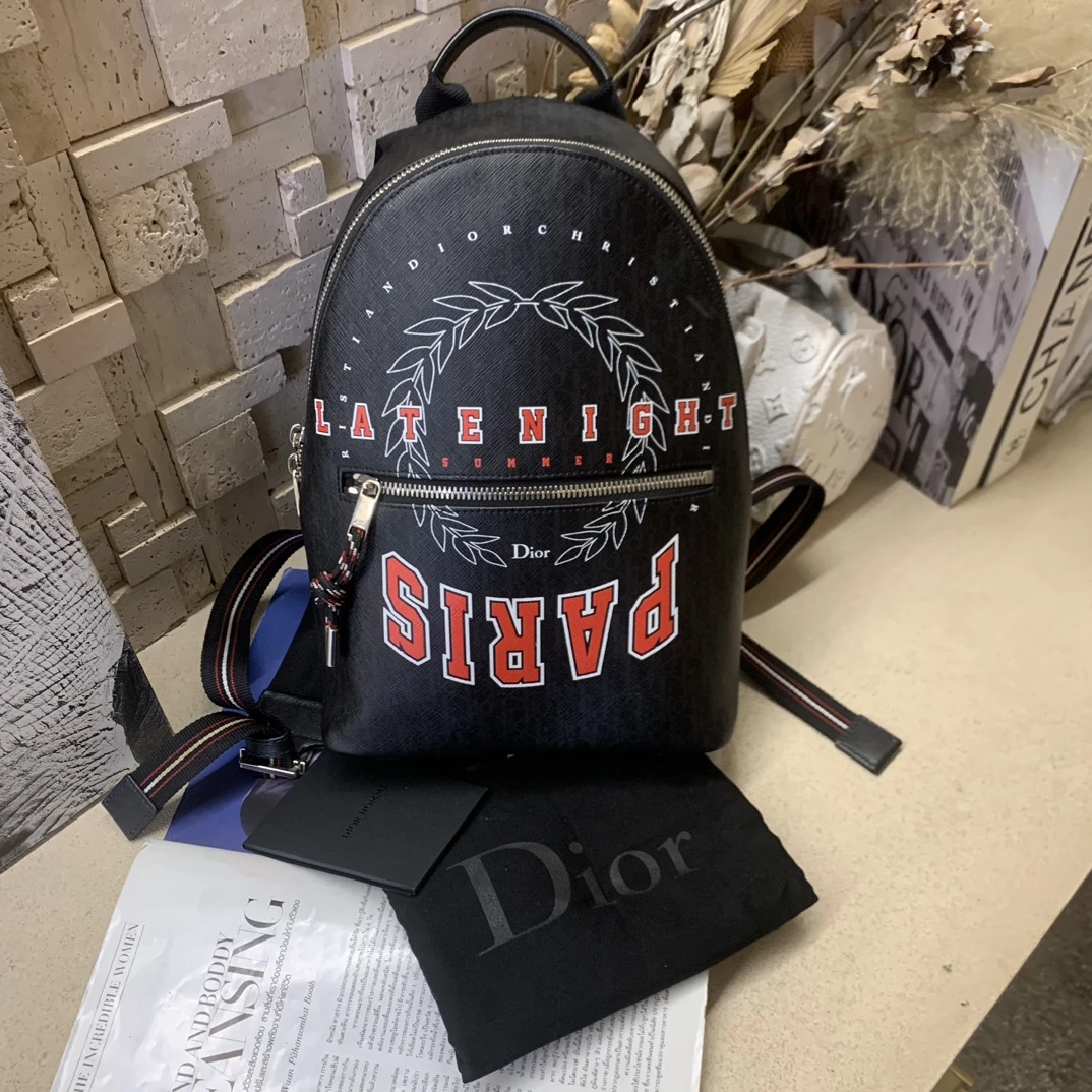 99新 DIOR/迪奥 迪奥黑色Paris 麦穗满logo双肩包