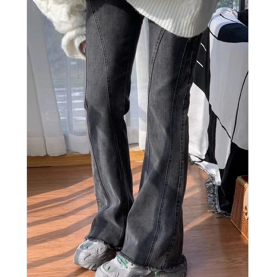 梨形身材黑灰色毛边微喇叭牛仔裤女秋季大码设计感弹力显瘦长裤子