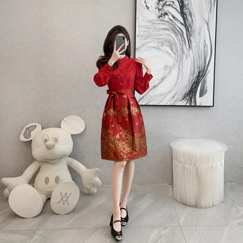 红色新娘敬酒服中式旗袍马面裙新中式订婚礼服套装婚礼连衣裙春款